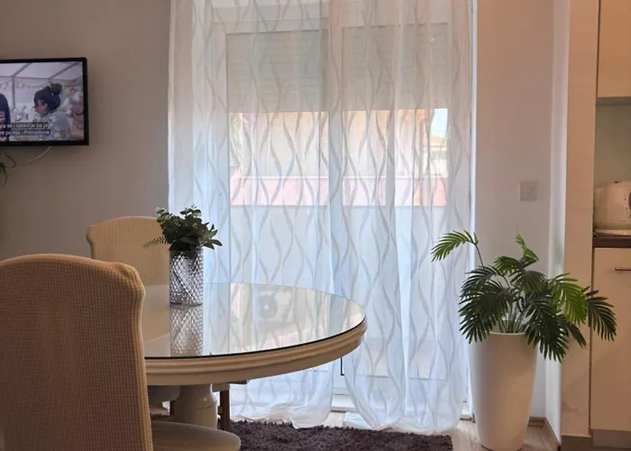 Διαμέρισμα Daniela *